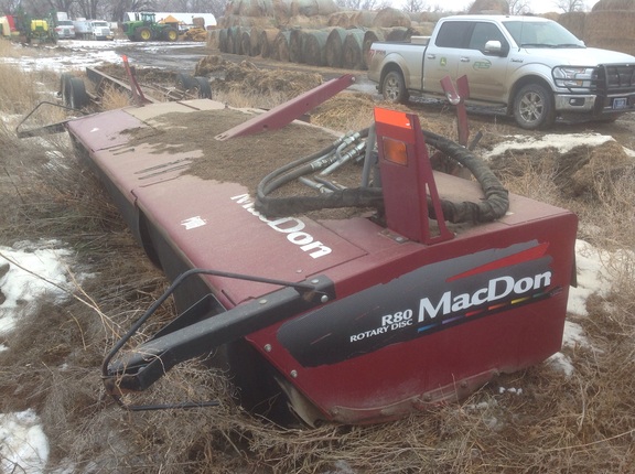 2009 MacDon M200 Windrower