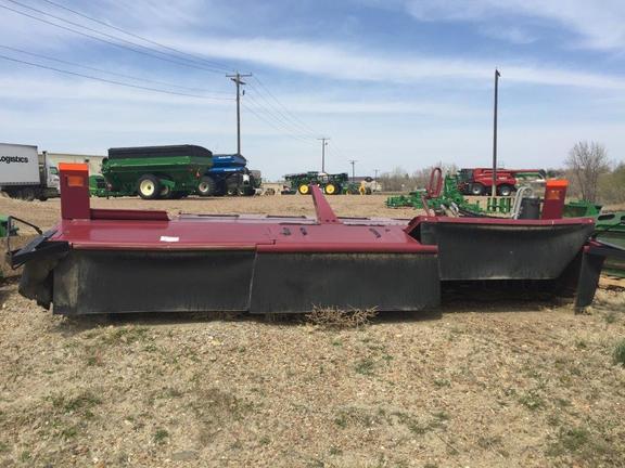 2009 MacDon M200 Windrower