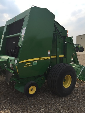 2016 John Deere 569 Baler/Round