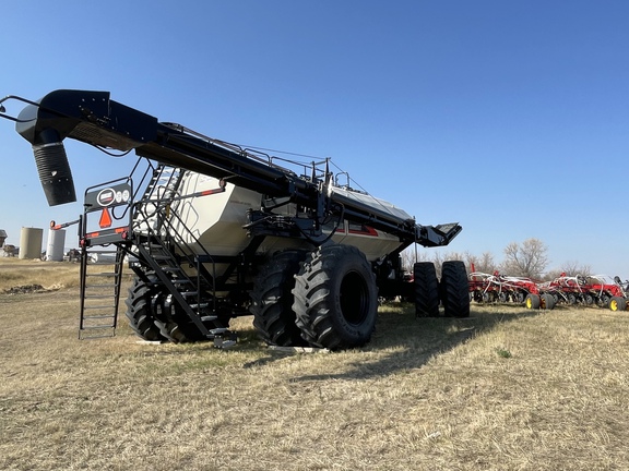 2022 Bourgault 3335-75/91300 Air Seeder