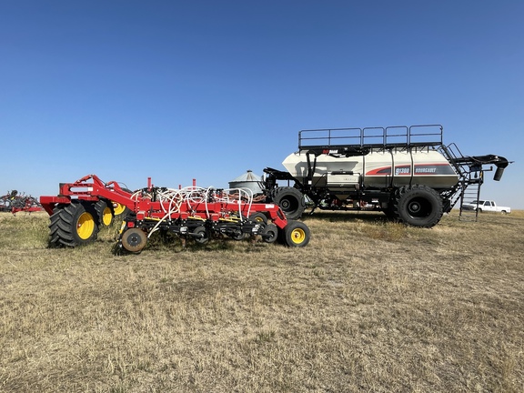 2022 Bourgault 3335-75/91300 Air Seeder