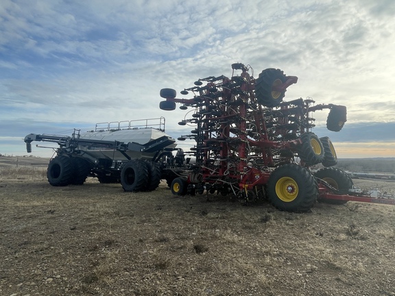 2022 Bourgault 3335-75/91300 Air Seeder