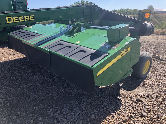 2015 John Deere 946 Mower Conditioner