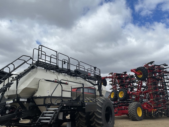 2022 Bourgault 3335 Air Seeder