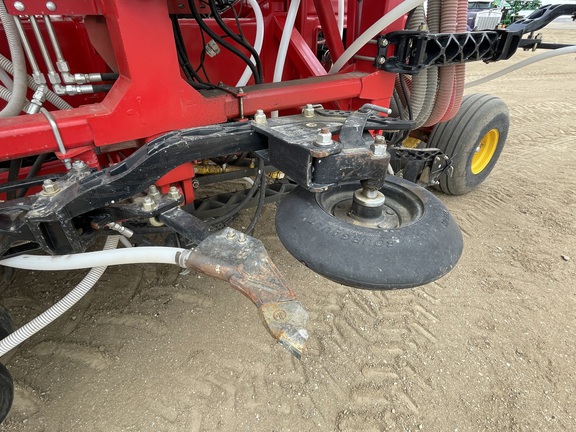 2022 Bourgault 3335 Air Seeder