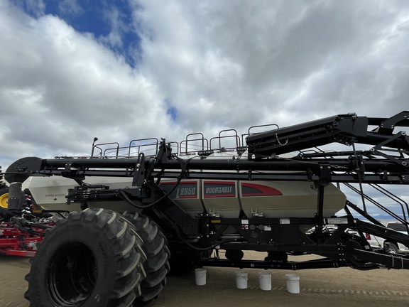 2022 Bourgault 3335 Air Seeder