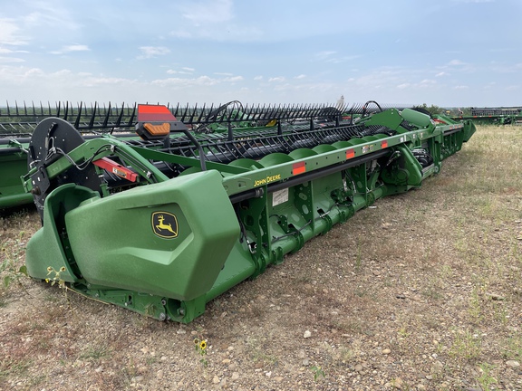 2023 John Deere RD45F Header Combine