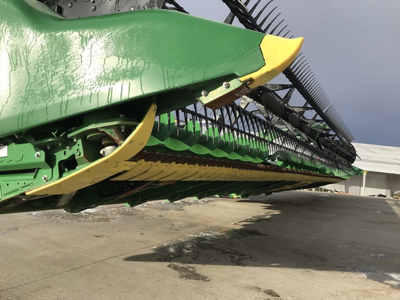 2023 John Deere RD45F Header Combine