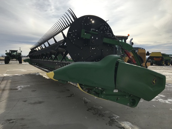 2023 John Deere RD45F Header Combine