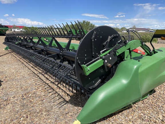 2023 John Deere RD45F Header Combine