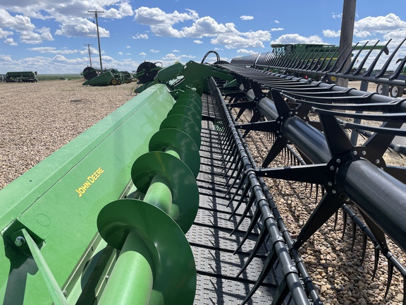 2023 John Deere RD45F Header Combine