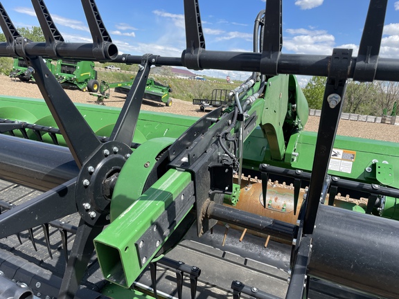 2023 John Deere RD45F Header Combine