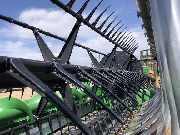 2021 John Deere RD45F Header Combine