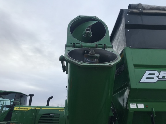 2023 Brent 1598 Grain Cart