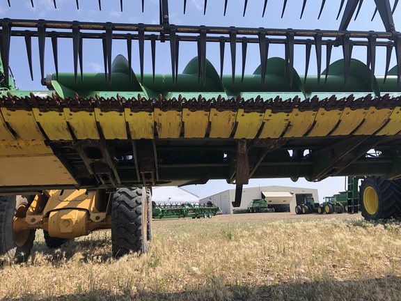 2020 John Deere 745FD Header Combine