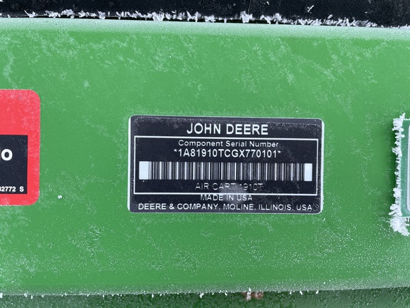 2017 John Deere 1890 Air Seeder