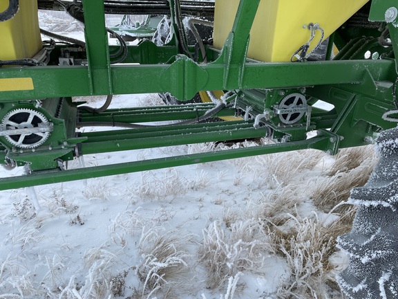 2017 John Deere 1890 Air Seeder