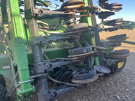 2017 John Deere 1890 Air Seeder