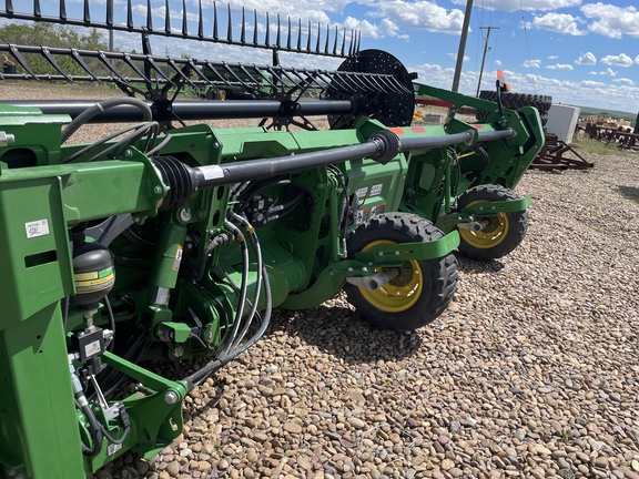 2023 John Deere HD40R Header Combine