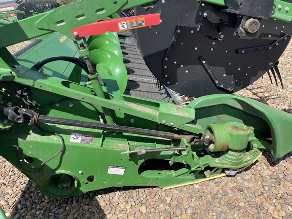 2023 John Deere HD40R Header Combine