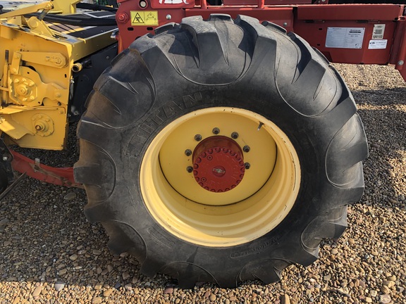 2013 New Holland H8060 Windrower