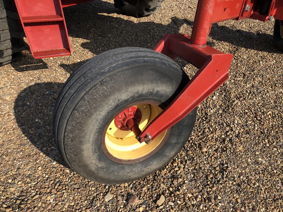 2013 New Holland H8060 Windrower