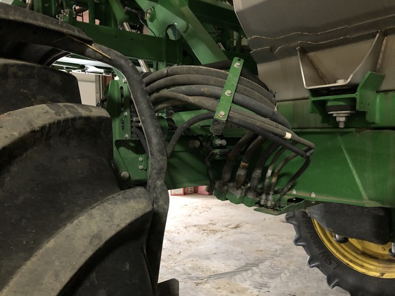 2018 John Deere R4045 Sprayer/High Clearance