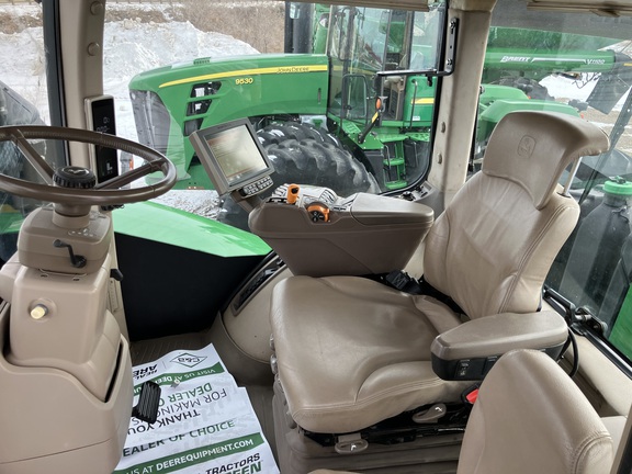 2019 John Deere 9520R Tractor 4WD