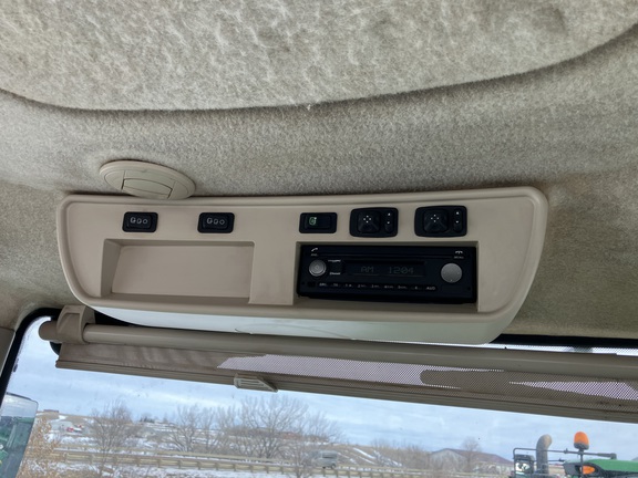 2019 John Deere 9520R Tractor 4WD