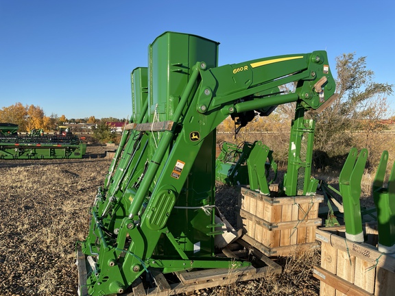 2023 John Deere 660R Loader