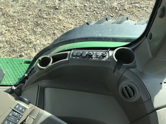 2023 John Deere 8R 280 Tractor