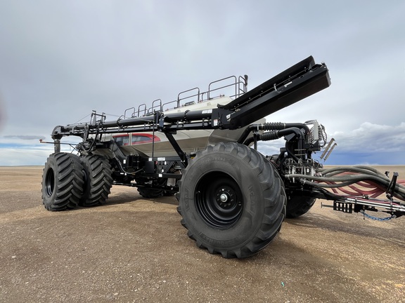 2024 Bourgault 3335-66/9950 Air Seeder