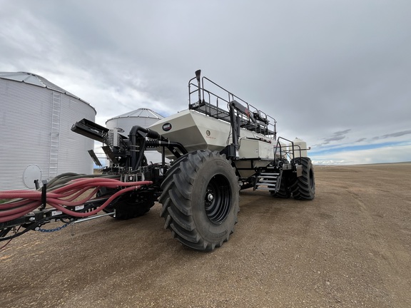 2024 Bourgault 3335-66/9950 Air Seeder