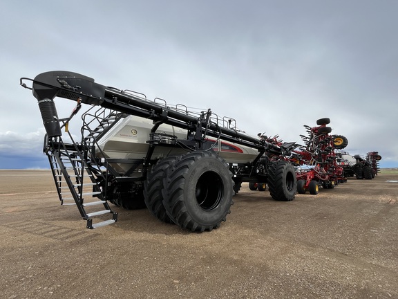 2024 Bourgault 3335-66/9950 Air Seeder