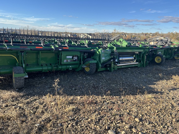 2024 John Deere HD45F Header Combine