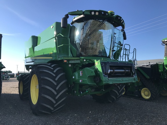 2024 John Deere S770 Combine