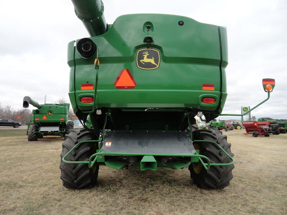 2024 John Deere S770 Combine