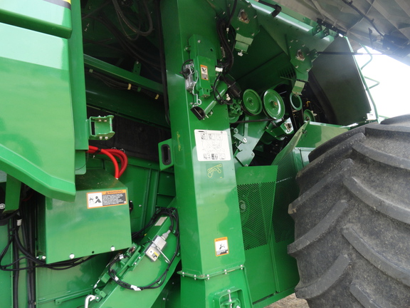 2024 John Deere S770 Combine