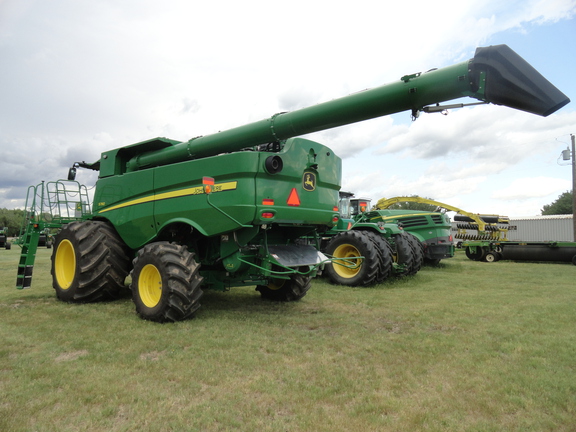 2024 John Deere S790 Combine