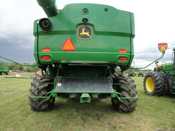 2024 John Deere S790 Combine