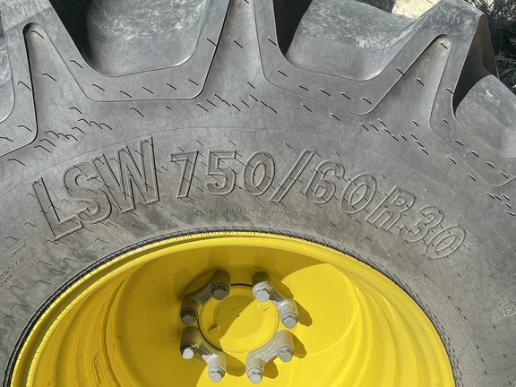 2024 John Deere X9 1000 Combine