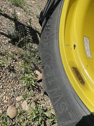 2024 John Deere X9 1000 Combine