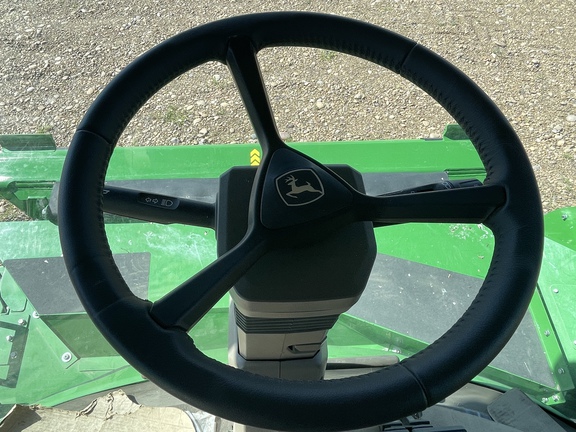 2024 John Deere X9 1000 Combine