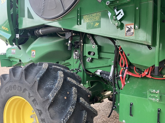 2024 John Deere X9 1000 Combine