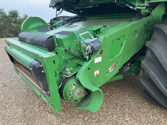 2024 John Deere X9 1000 Combine