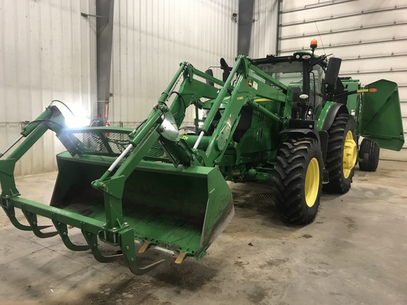 2017 John Deere 6195R Tractor