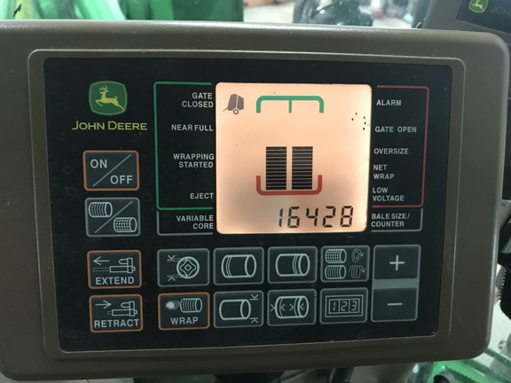 2018 John Deere 560M Baler/Round