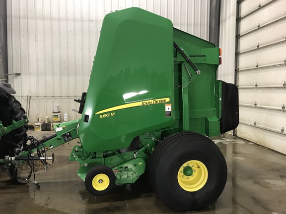 2018 John Deere 560M Baler/Round