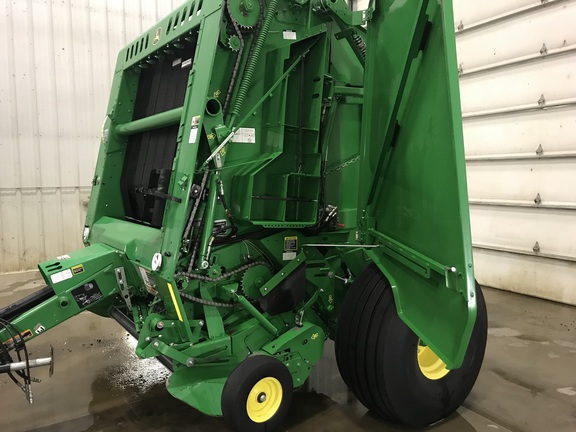 2018 John Deere 560M Baler/Round