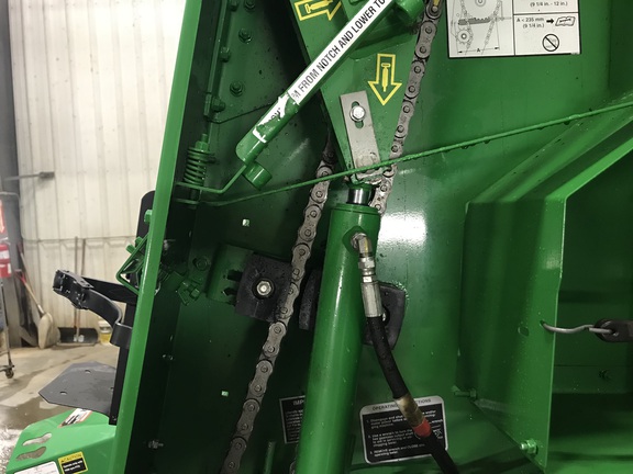 2018 John Deere 560M Baler/Round